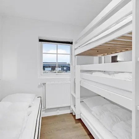 Casa de Férias Lovely In With Sauna Ringkøbing