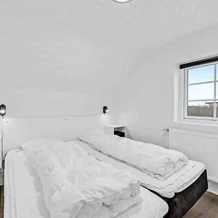 Lovely In With Sauna Casa de Férias *