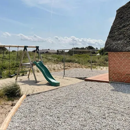 Lovely In With Sauna Casa de Férias *