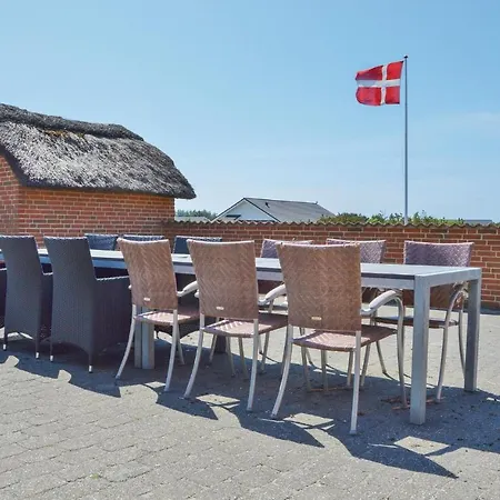 Casa de Férias Lovely In With Sauna